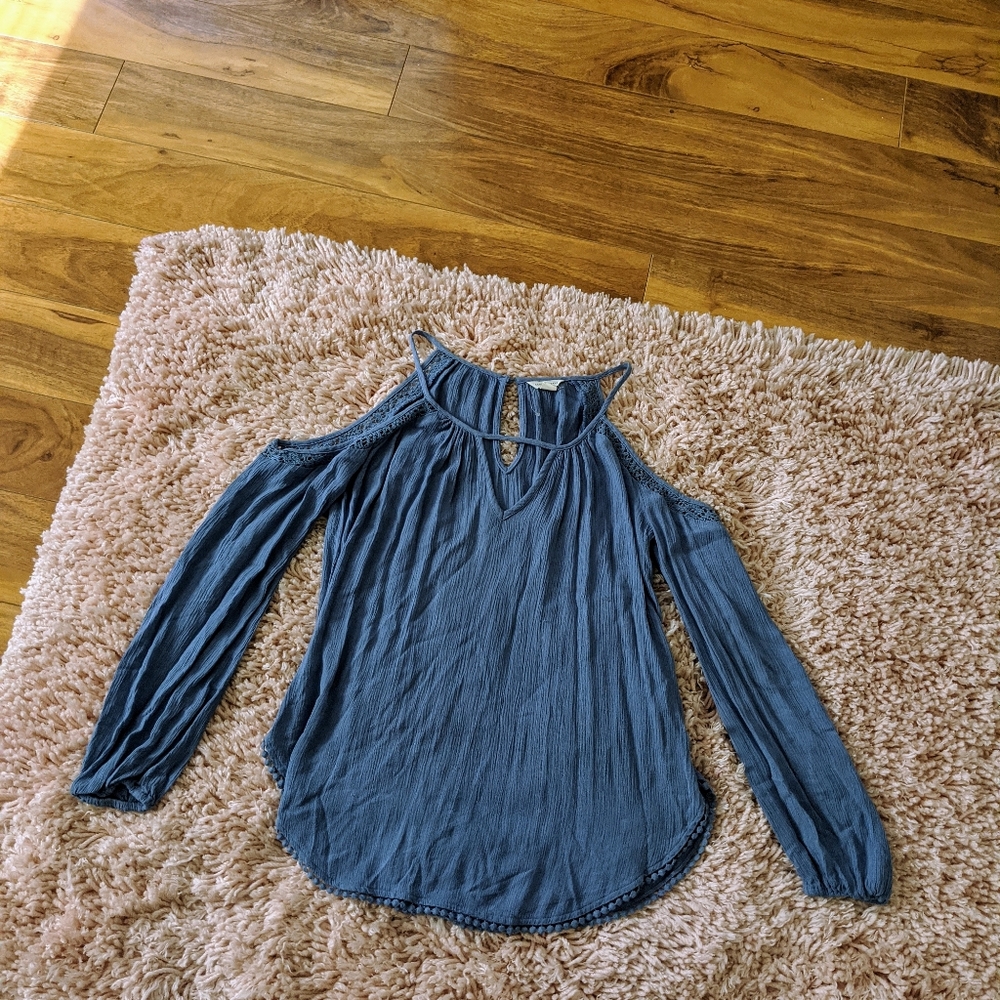 🍁5/$25 Aeropostale Cold Shoulder Lace Top